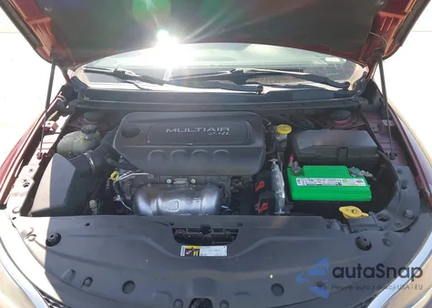 2015 Chrysler 200 Limited из США, поврежденный, VIN 1C3CCCAB6FN663000